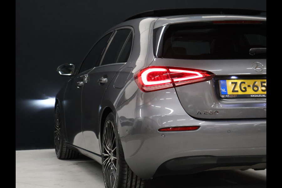 Mercedes-Benz A-Klasse 200 Business Solution [SCHUIFKANTELDAK, TREKHAAK, BLUETOOTH TELEFOON, CRUISE CONTROL, ACHTERUITRIJCAMERA, PDC V+A, STOELVERWARMING, FLIPPERS, AUTOMATISCHE AIRCO, NIEUWSTAAT,