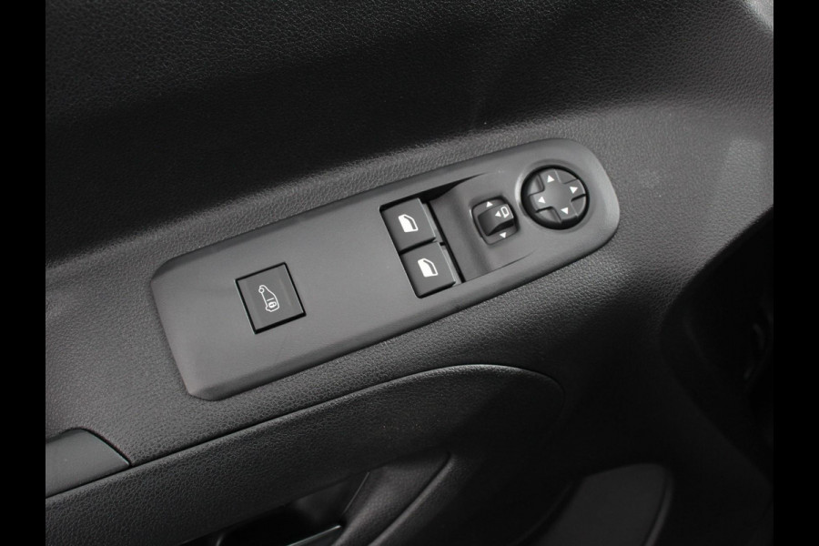 Peugeot Partner 1.5 BlueHDi 130 EAT8 S&S L1 DEMO! Navigatie Apple Carplay / Android Auto DAB trekhaak Cruise Control Airco Houten bekleding laadruimte