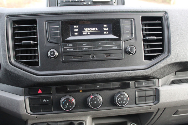 Volkswagen Crafter 50 2.0 TDI 130KW Euro6 L4 Pick-Up Open Laadbak ✓ 3,5Ton haak ✓ dubbel lucht ✓ airco