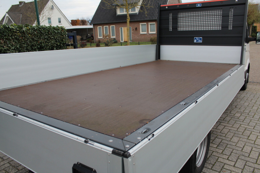 Volkswagen Crafter 50 2.0 TDI 130KW Euro6 L4 Pick-Up Open Laadbak ✓ 3,5Ton haak ✓ dubbel lucht ✓ airco