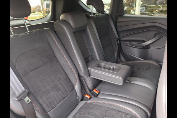 Ford Kuga 1.5 ST Line | Trekhaak 2000kg | Winter-Pack | LED | Navi | Stoel&Stuur Verwarming | occasion