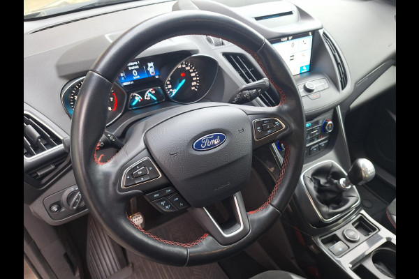 Ford Kuga 1.5 ST Line | Trekhaak 2000kg | Winter-Pack | LED | Navi | Stoel&Stuur Verwarming | occasion