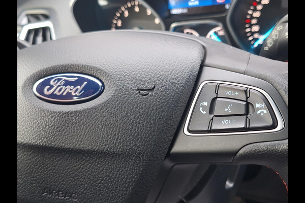 Ford Kuga 1.5 ST Line | Trekhaak 2000kg | Winter-Pack | LED | Navi | Stoel&Stuur Verwarming | occasion