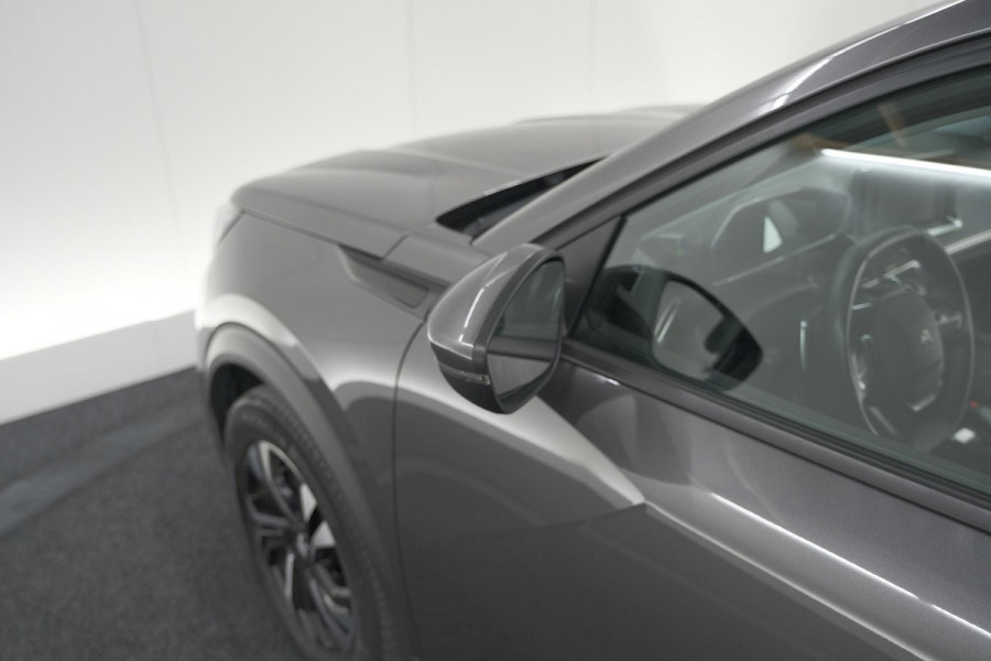 Peugeot 2008 PureTech 130 EAT8 Allure Pack | Stoelverwarming | Adaptieve Cruise Control | Camera