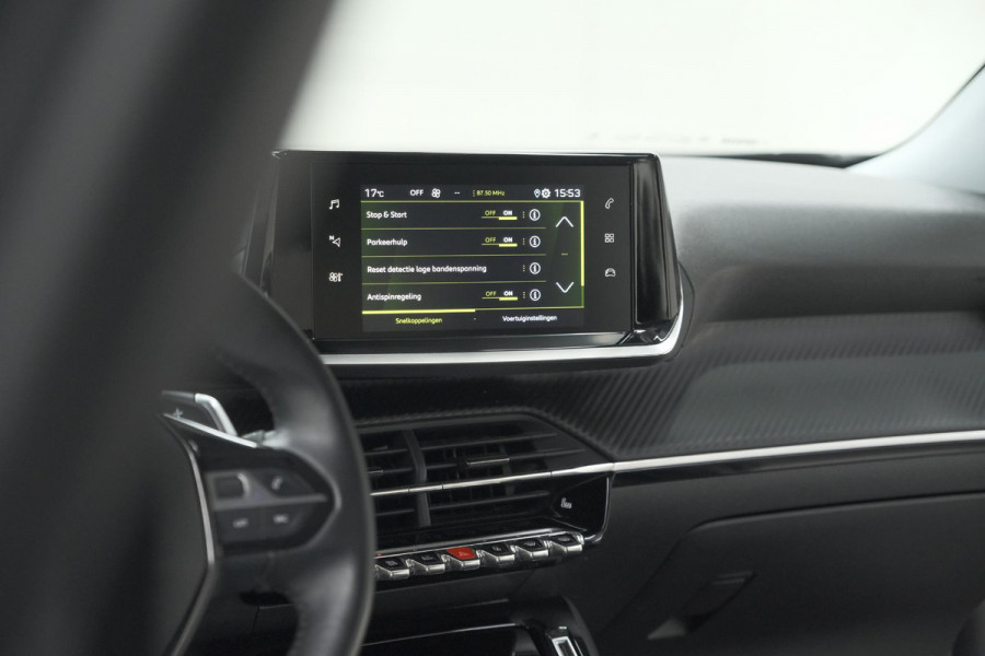 Peugeot 2008 PureTech 130 EAT8 Allure Pack | Stoelverwarming | Adaptieve Cruise Control | Camera
