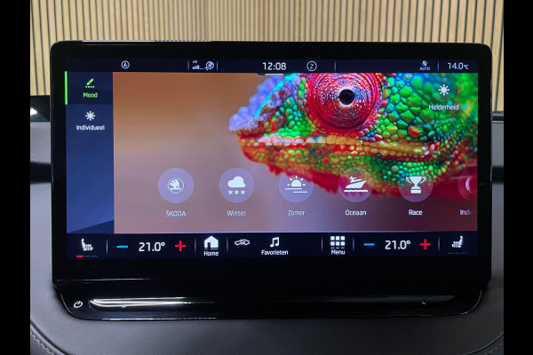 Škoda ENYAQ iV 80|93% SOH|LEDER|PANO|HEAD-UP|ACC|TREKHAAK|ELEK.INTER|STUUR+STOELVERW V+A|CAMERA|CARPLAY|CLIMATE+CRUISE CONTROL|NL|