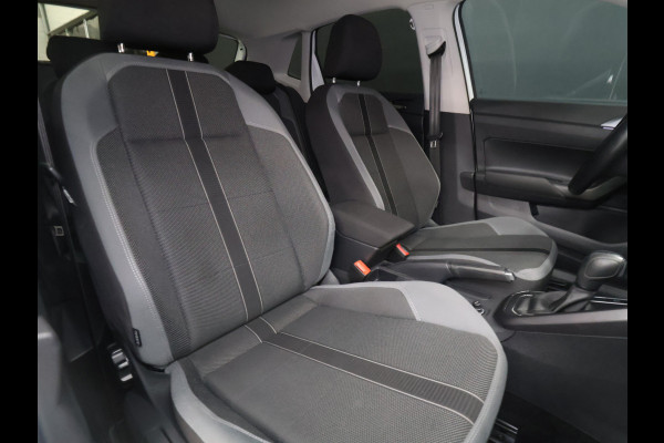 Volkswagen Polo 1.0 TSI Highline [APPLE CARPLAY, ANDRIOD AUTO, ADAPTIVE CRUISE CONTROL,PDC V+A, AUTOMATISCHE AIRCO, LICHTMETALEN VELGEN, ELEKTRISCHE RAMEN, NIEUWSTAAT]