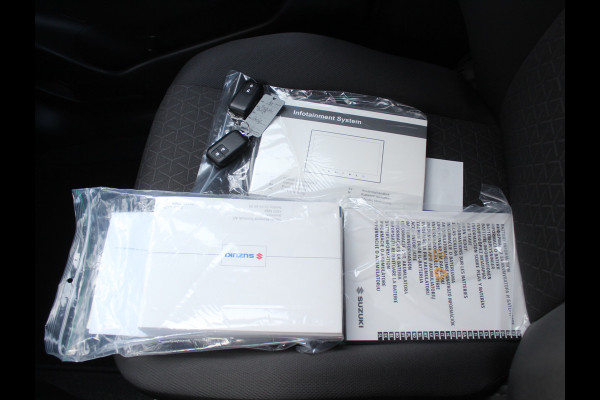 Suzuki Swift 1.2 Select Smart Hybrid CAMERA | CARPLAY | ADAPCRUISE | DAB | CLIMATE | LED | STOELVERW | NAVI | KEYLESS