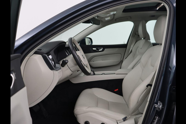 Volvo XC60 2.0 Recharge T6 AWD Business Pro | Panoramadak | Leder | Camera | Carplay | Navigatie | Full LED | Cruise control | Parkeerverwarming | PHEV | Plug In