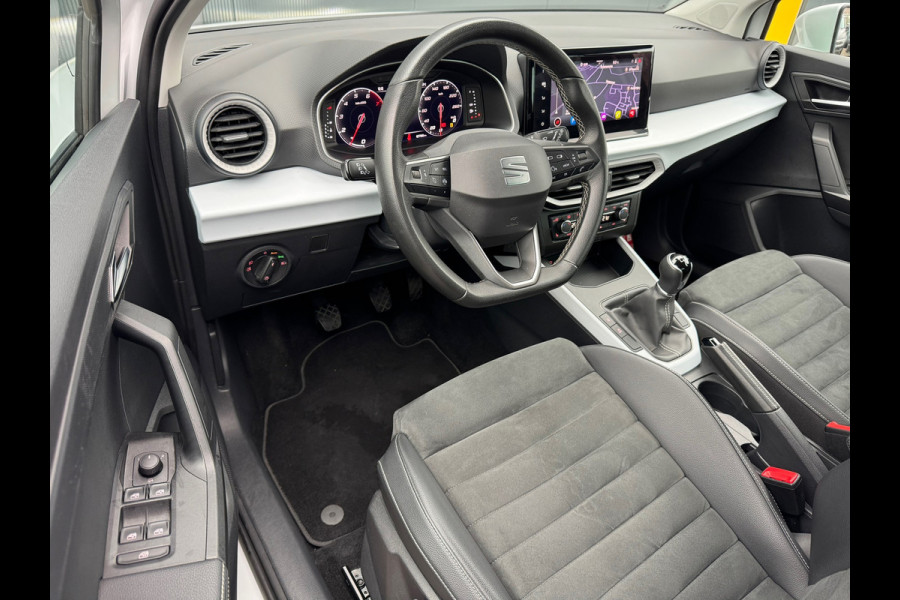 Seat Arona 1.0 TSI Style * Virtual Cockpit * Full Led * Camera * Alcantara *