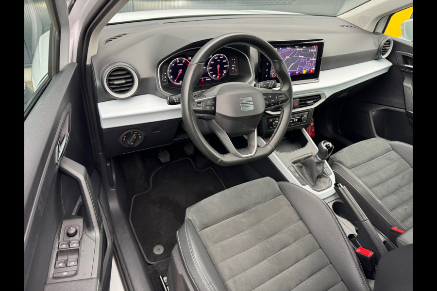 Seat Arona 1.0 TSI Style * Virtual Cockpit * Full Led * Camera * Alcantara *