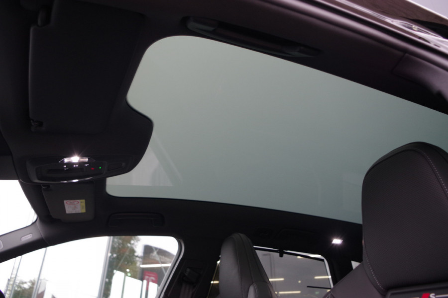 Audi A6 Avant 2.0 e-Hybrid 367 PK Plug-In Quattro Competition S-Line Edition, Luchtvering, Trekhaak, Panoramadak