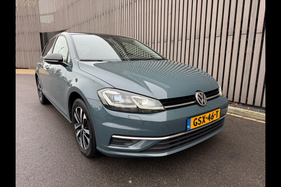 Volkswagen Golf 1.5 TSI Highline Business R / Panoramadak