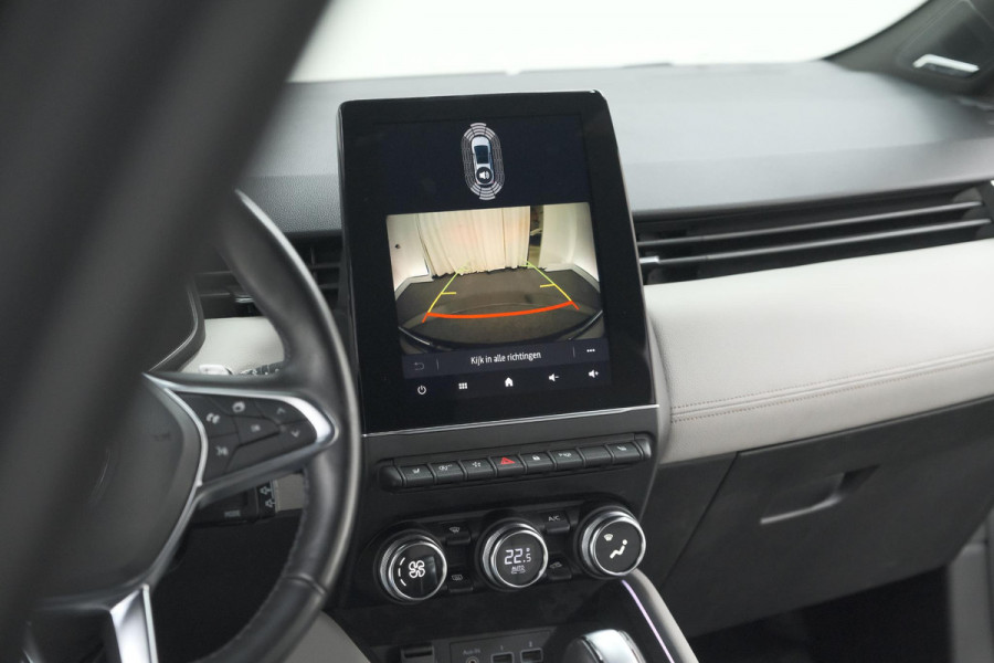 Renault Clio TCe 130 EDC Initiale Paris | Pack Winter | Camera | BOSE Audio | Dodehoekdetectie