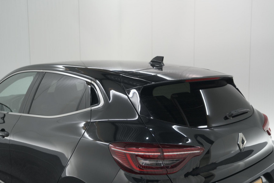 Renault Clio TCe 130 EDC Initiale Paris | Pack Winter | Camera | BOSE Audio | Dodehoekdetectie