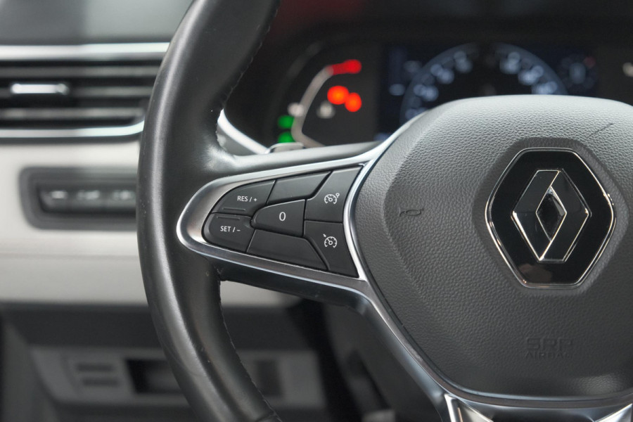 Renault Clio TCe 130 EDC Initiale Paris | Pack Winter | Camera | BOSE Audio | Dodehoekdetectie