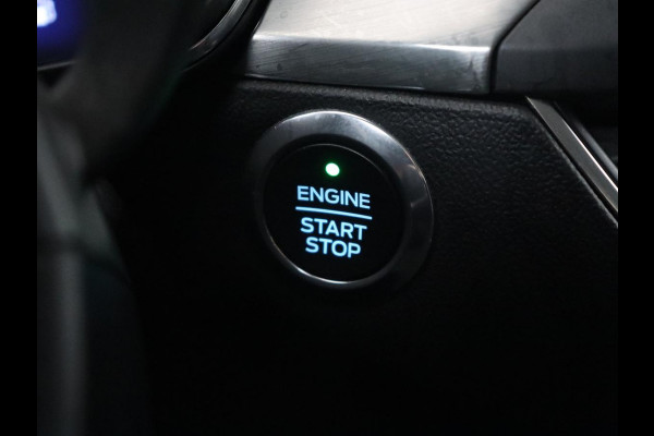 Ford Focus 1.0 EcoBoost Hybrid Titanium X | Stoel & stuurverwarming | Adaptive cruise | Half leder | Camera | Carplay | B&O Sound | Keyless | Navigatie | Climate control | Full LED