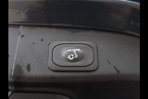 Ford Focus 1.0 EcoBoost Hybrid Titanium X | Stoel & stuurverwarming | Adaptive cruise | Half leder | Camera | Carplay | B&O Sound | Keyless | Navigatie | Climate control | Full LED