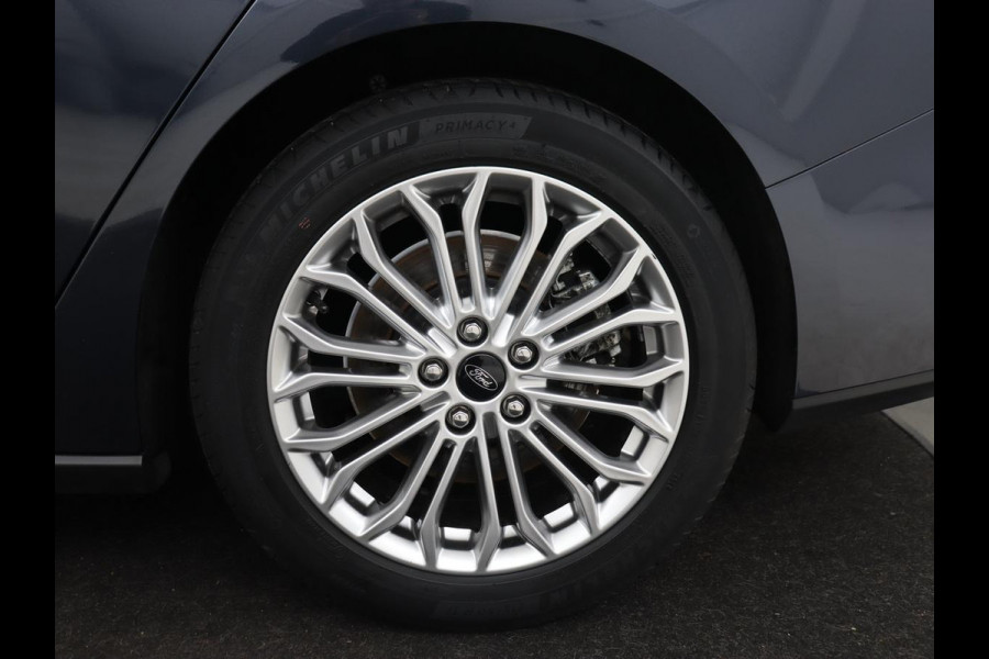 Ford Focus 1.0 EcoBoost Hybrid Titanium X | Stoel & stuurverwarming | Adaptive cruise | Half leder | Camera | Carplay | B&O Sound | Keyless | Navigatie | Climate control | Full LED