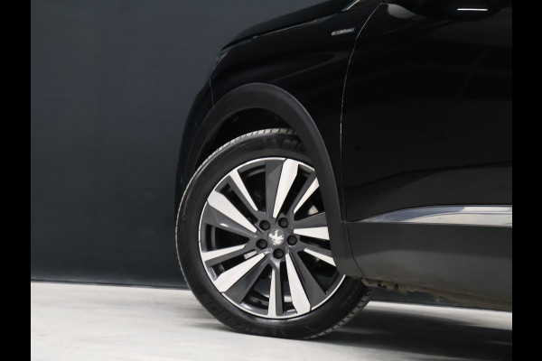 Peugeot 5008 1.2 PureTech Blue Lease GT-Line [TREKHAAK, SCHUIFKANTELDAK, APPLE CARPLAY, ANDROID AUTO, FOCAL, CRUISE CONTROL, ACHTERUITRIJCAMERA, PDC V+A, SFEERVERLICHTING, ELEKTRISCHE ACHTERKLEP, NIEUWSTAAT]