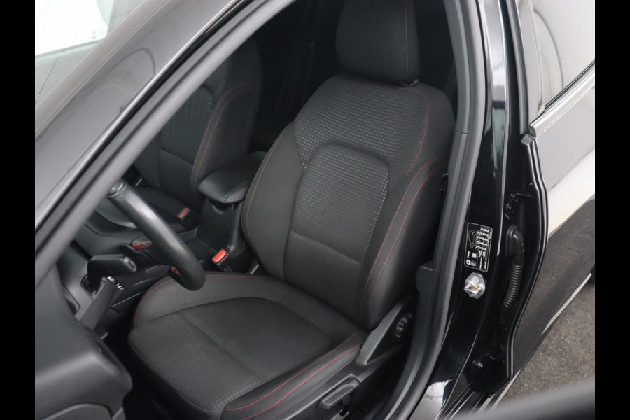 Ford Focus 1.5 EcoBoost ST Line | Head-Up | Trekhaak | Adaptive cruise | Camera | Carplay | Navigatie | Keyless | Park Assist | Full LED | Climate control | Bluetooth