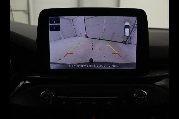 Ford Focus 1.5 EcoBoost ST Line | Head-Up | Trekhaak | Adaptive cruise | Camera | Carplay | Navigatie | Keyless | Park Assist | Full LED | Climate control | Bluetooth