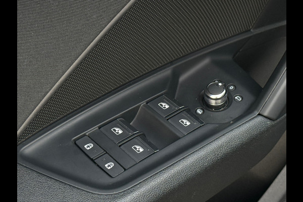 Audi A3 Limousine 35 TFSI BNS Edit Pano|Matrix|Stoelverwarming|Dealer Onderhouden