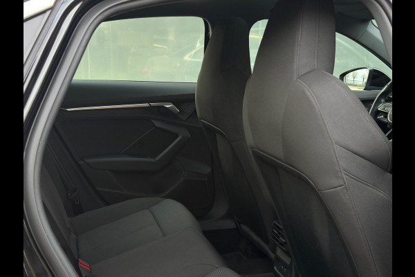 Audi A3 Limousine 35 TFSI BNS Edit Pano|Matrix|Stoelverwarming|Dealer Onderhouden