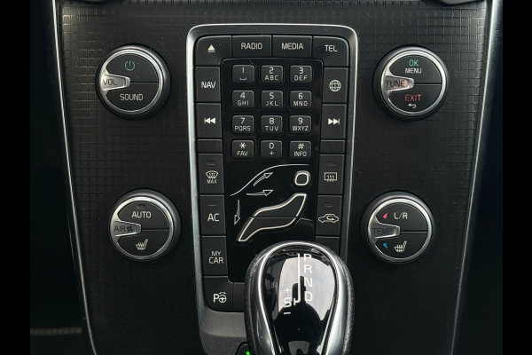 Volvo V40 1.5 T3 Polar+ Sport R-design Pano|Harman Kardon|Dealer Onderhouden