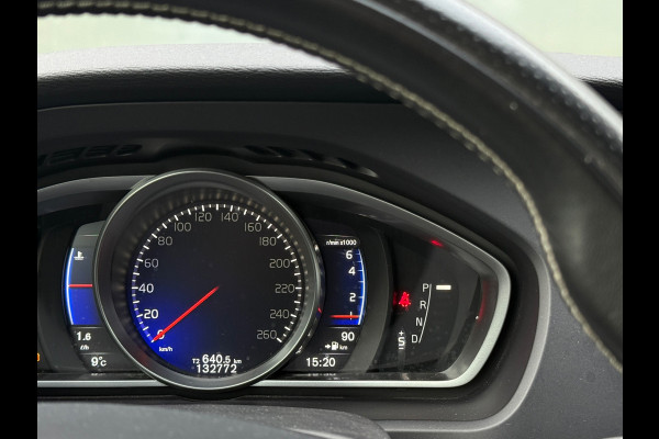 Volvo V40 1.5 T3 Polar+ Sport R-design Pano|Harman Kardon|Dealer Onderhouden