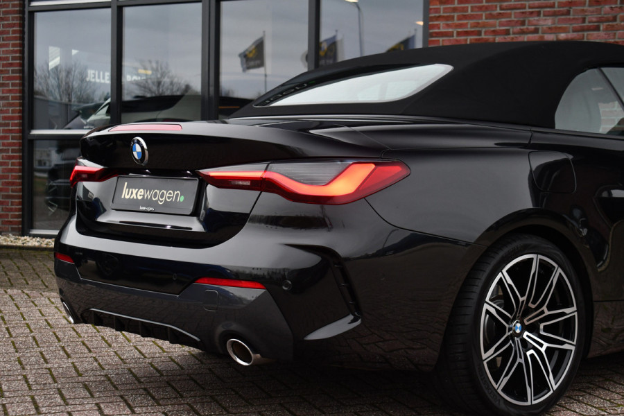 BMW 4 Serie Cabrio 420i M-Sport 19inch Nekverw Adp-demping