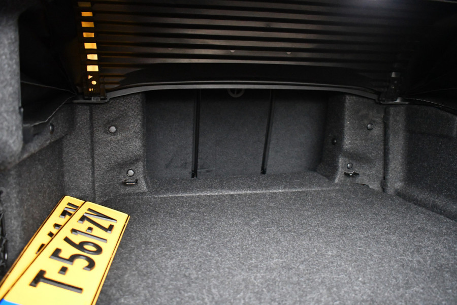 BMW 4 Serie Cabrio 420i M-Sport 19inch Nekverw Adp-demping