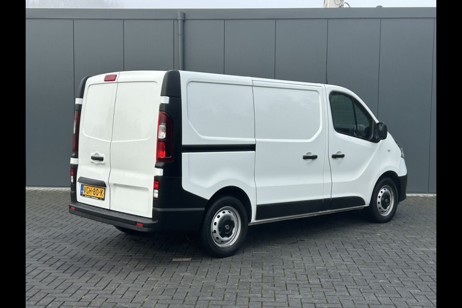 Renault Trafic 2.0 dCi 146 PK AUTOMAAT / L1H1 / 1e EIG. / 55.256 KM !! / AIRCO / CRUISE / NAVI / APPLE CARPLAY / 3-ZITS