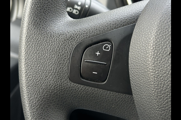 Renault Trafic 2.0 dCi 146 PK AUTOMAAT / L1H1 / 1e EIG. / 55.256 KM !! / AIRCO / CRUISE / NAVI / APPLE CARPLAY / 3-ZITS