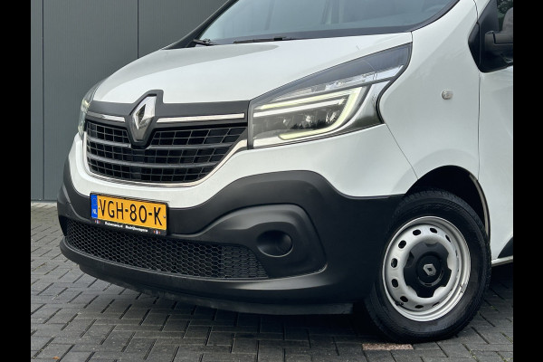 Renault Trafic 2.0 dCi 146 PK AUTOMAAT / L1H1 / 1e EIG. / 55.256 KM !! / AIRCO / CRUISE / NAVI / APPLE CARPLAY / 3-ZITS