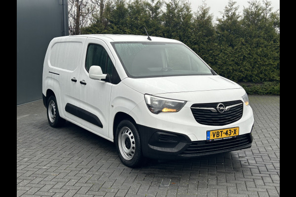 Opel Combo Opel Combo 1.5D 102 PK / L2H1 / 81.776 KM !! / 1e EIG. / SORTIMO INRICHTING / AIRCO / CRUISE / NAVI / APPLE CARPLAY / PDC