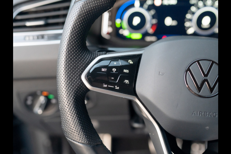 Volkswagen Tiguan 1.4 TSI eHybrid R-Line Business+ | 360 Camera | Stoelgeheugen | Head UP | Keyless | Side Assist | Leder | Prijs Rijklaar!!