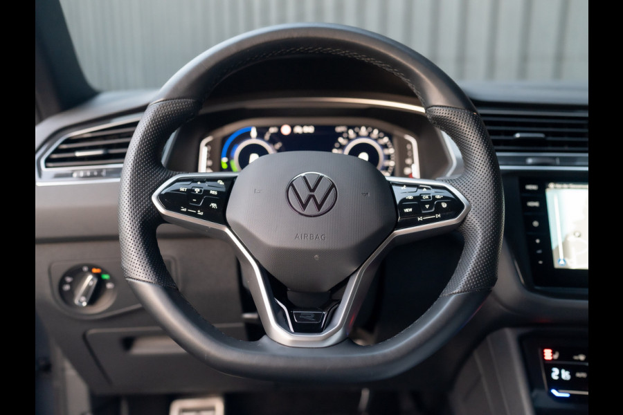 Volkswagen Tiguan 1.4 TSI eHybrid R-Line Business+ | 360 Camera | Stoelgeheugen | Head UP | Keyless | Side Assist | Leder | Prijs Rijklaar!!