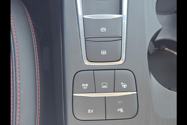 Ford Kuga 2.5 PHEV ST-Line X 225pk | Panoramadak | 20 inch met rode remklauwen | Winter Pack | Adaptieve cruise control | Head up Display | Adaptive LED