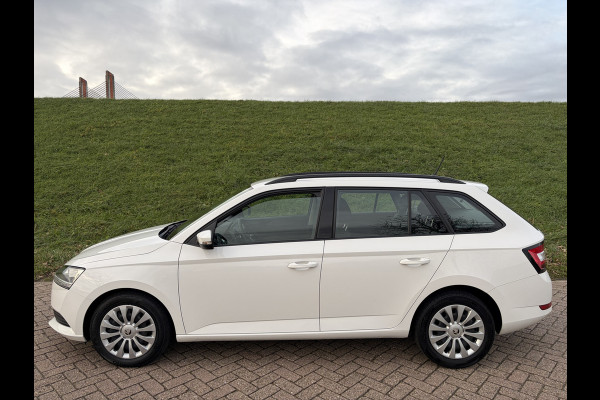 Škoda Fabia Combi 1.0 TSI Active BTW Auto | Apple Carplay | Lederen multifunct. Stuur | Airco