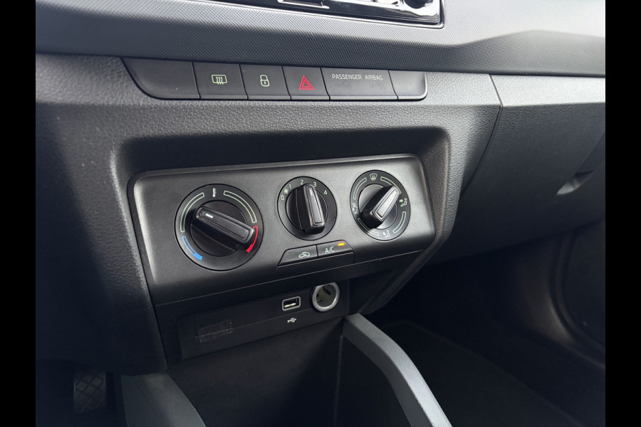 Škoda Fabia Combi 1.0 TSI Active BTW Auto | Apple Carplay | Lederen multifunct. Stuur | Airco