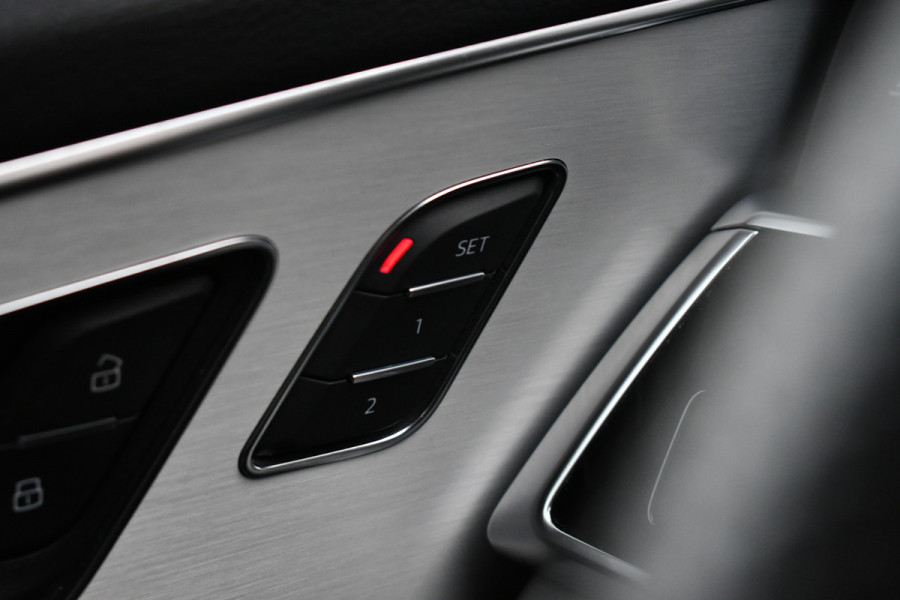 Audi Q7 55 TFSI e quattro S-Line Pano 22inch Contourzetels Luchtv