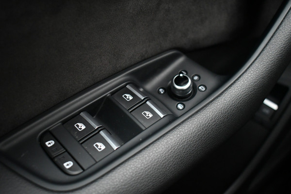 Audi Q7 55 TFSI e quattro S-Line Pano 22inch Contourzetels Luchtv