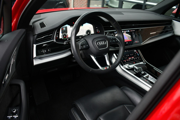 Audi Q7 55 TFSI e quattro S-Line Pano 22inch Contourzetels Luchtv