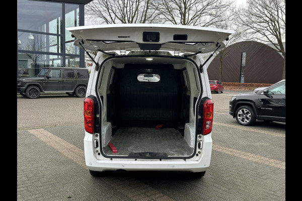 BYD ETP3 Standard 45 kWh VAN: €14.900,- EXCL. VOOR: €11.877,- EXCL. UW EINDEJAARSVOORDEEL: €3.023| CAMERA | STOELVERWARMING | KEYLESS | RIJKLAARPRIJS INCL. RESTERENDE FABRIEKSGARANTIE | BTW VERREKENBAAR |