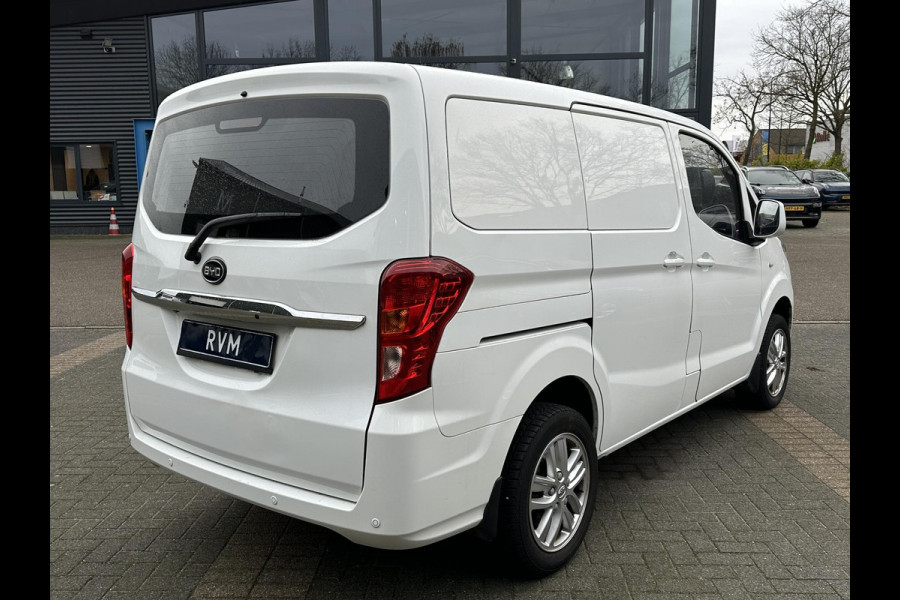 BYD ETP3 Standard 45 kWh VAN: €14.900,- EXCL. VOOR: €11.877,- EXCL. UW EINDEJAARSVOORDEEL: €3.023| CAMERA | STOELVERWARMING | KEYLESS | RIJKLAARPRIJS INCL. RESTERENDE FABRIEKSGARANTIE | BTW VERREKENBAAR |
