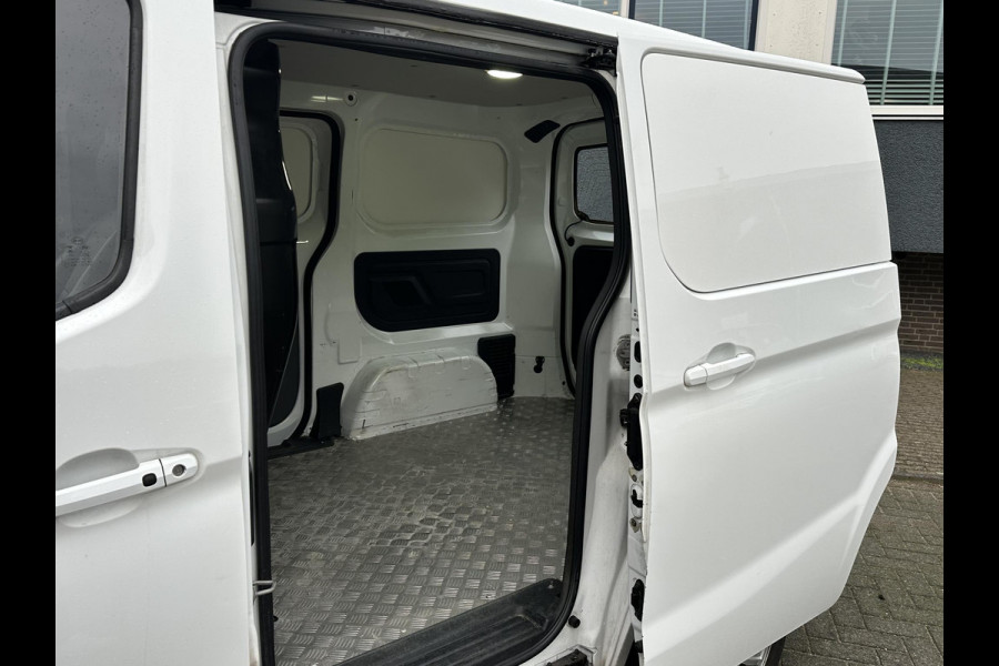 BYD ETP3 Standard 45 kWh VAN: €14.900,- EXCL. VOOR: €11.877,- EXCL. UW EINDEJAARSVOORDEEL: €3.023| CAMERA | STOELVERWARMING | KEYLESS | RIJKLAARPRIJS INCL. RESTERENDE FABRIEKSGARANTIE | BTW VERREKENBAAR |