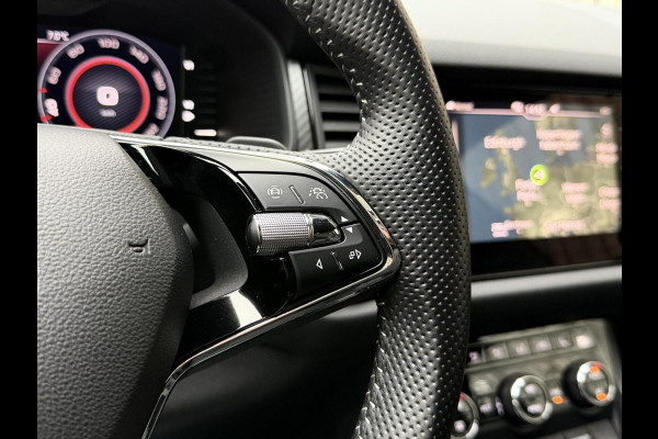 Škoda Kodiaq 1.5 TSI Sportline Automaat | Trekhaak uitklapbaar | Navigatiesysteem | Stoelverwarming | Stuurverwarming | Getint glas | Cruise