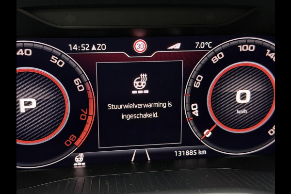 Škoda Kodiaq 1.5 TSI Sportline Automaat | Trekhaak uitklapbaar | Navigatiesysteem | Stoelverwarming | Stuurverwarming | Getint glas | Cruise