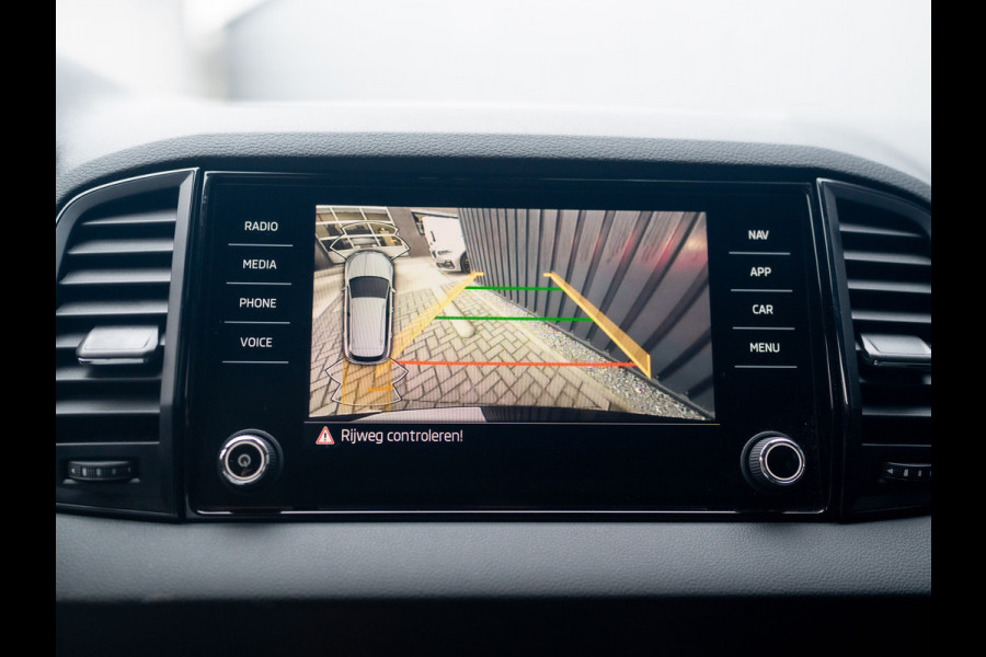 Škoda Karoq 1.5 TSI ACT Sportline Business | Camera | 19'' | Adapt. Cr. | Elk. A-klep | Keyless | Stoel & Stuur verw. | Prijs Rijklaar!!